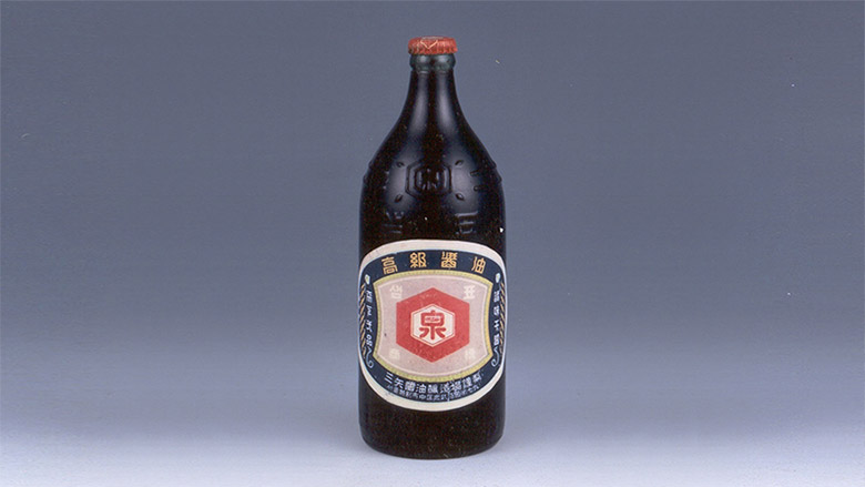韓國(guó)知名醬油品牌，膳府醬油品牌形象，膳府醬油標(biāo)志，膳府醬油LOGO
